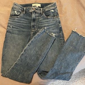 Abercrombie super skinny ankle high rise jean